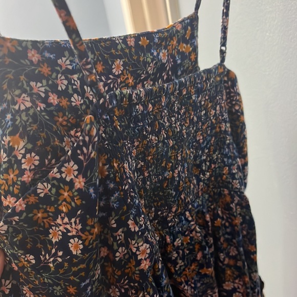 Old Navy floral midi dress - Picture 4 of 4